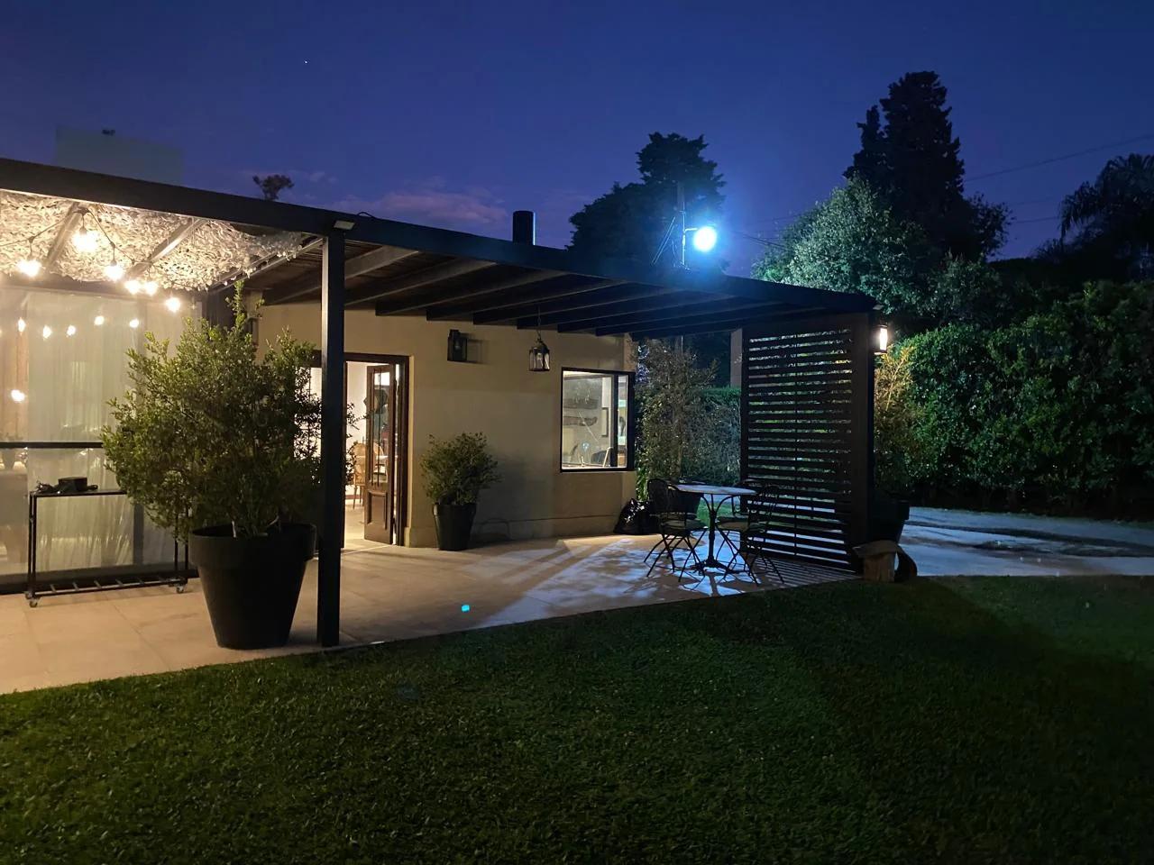 Casa Country Parque Los Troncos, Pilar