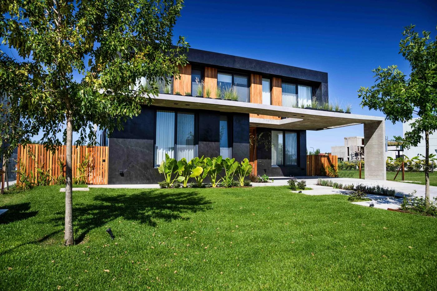 Casa en Nordelta (2021)