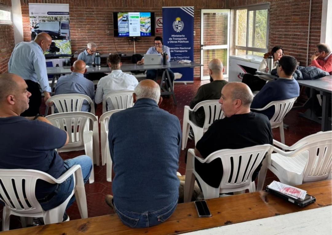 Capacitan a empresas sobre la nueva Guía Electrónica de Transporte de Carga en Uruguay