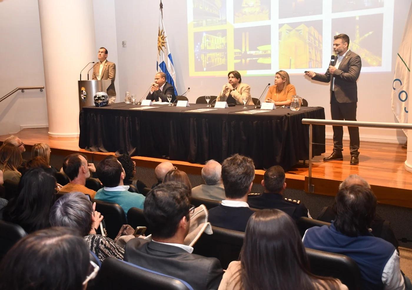 Lanzan campaña "En el tránsito, ver al otro es salvar vidas" para reducir siniestros viales en Uruguay