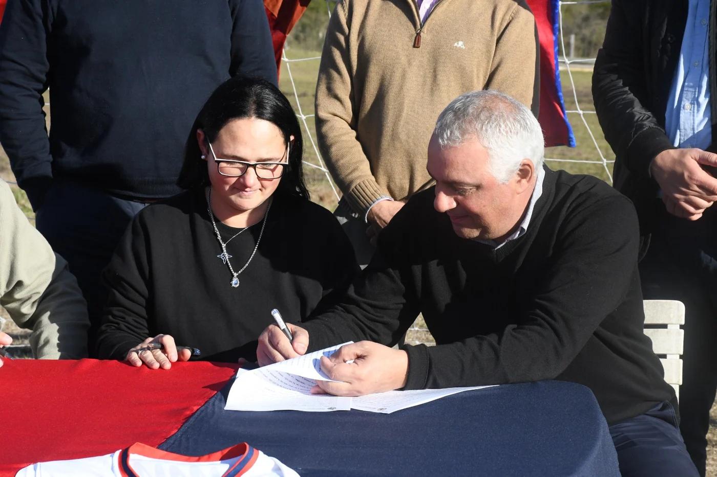 Ministerio de Transporte y Obras Públicas impulsa mejoras en infraestructura deportiva y social en Paysandú, Fray Bentos y Artigas