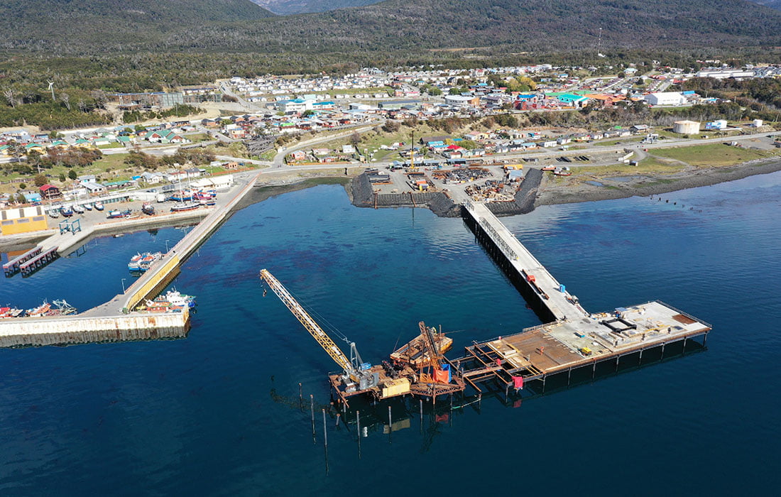 Impulso al Desarrollo: Avanza la Construcción de Infraestructura Portuaria Multipropósito en Puerto Williams