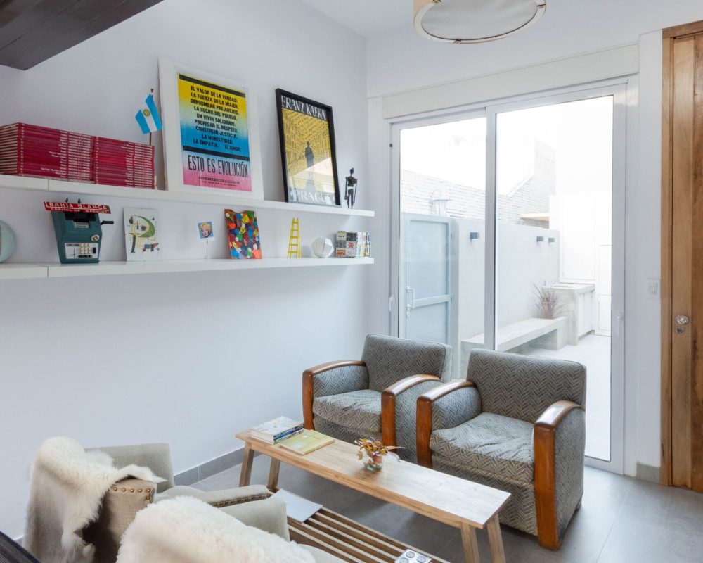 Coworking en clave doméstica: rediseño integral de un PH en Bahía Blanca