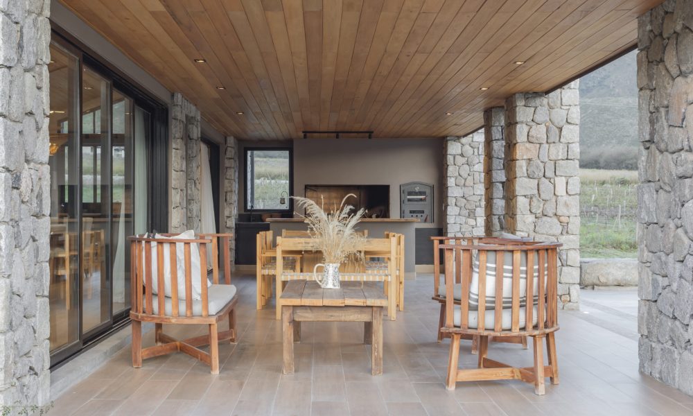 Casa Pabellones: Fusión de Tradición y Modernidad en Tafí del Valle